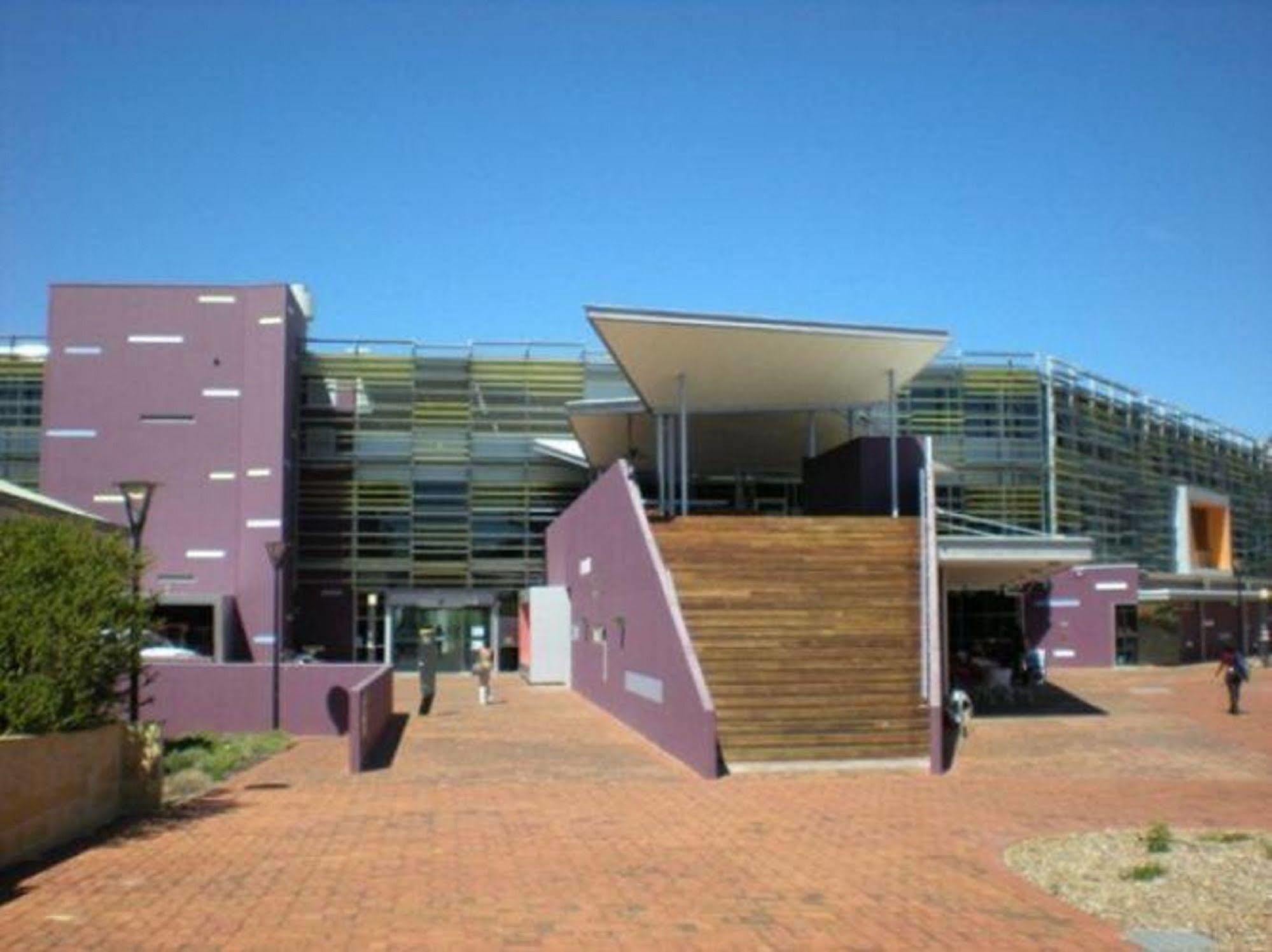 Joondalup City Hotel Perth Exteriör bild